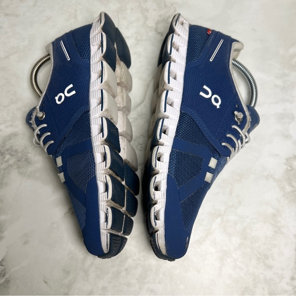 On Cloud Women’s Running Shoes Size 7 Navy Blue Lightweight Comfort Sneaker - Picture 11 of 11